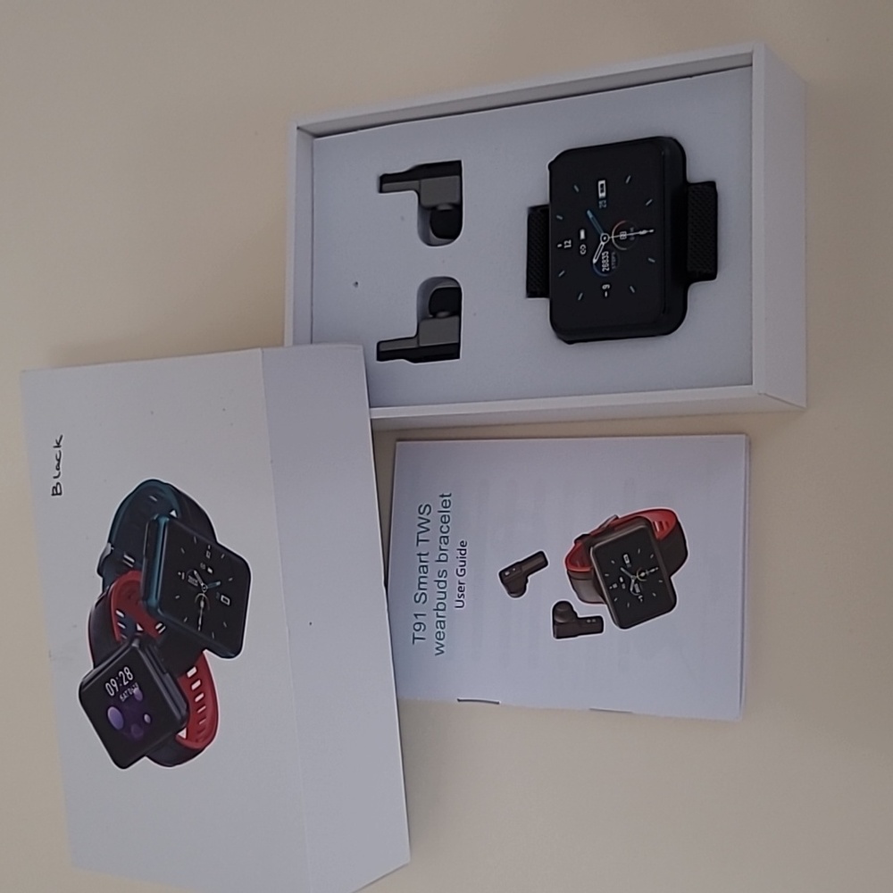 T91 SMART WATCH.#132 - Picture 2 of 16